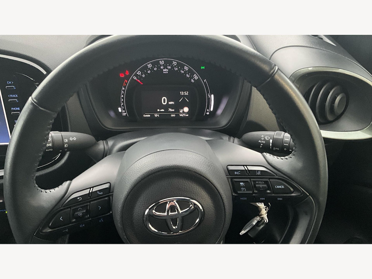 Used Toyota Aygo X 2022 for sale - 76584264: Photo 11