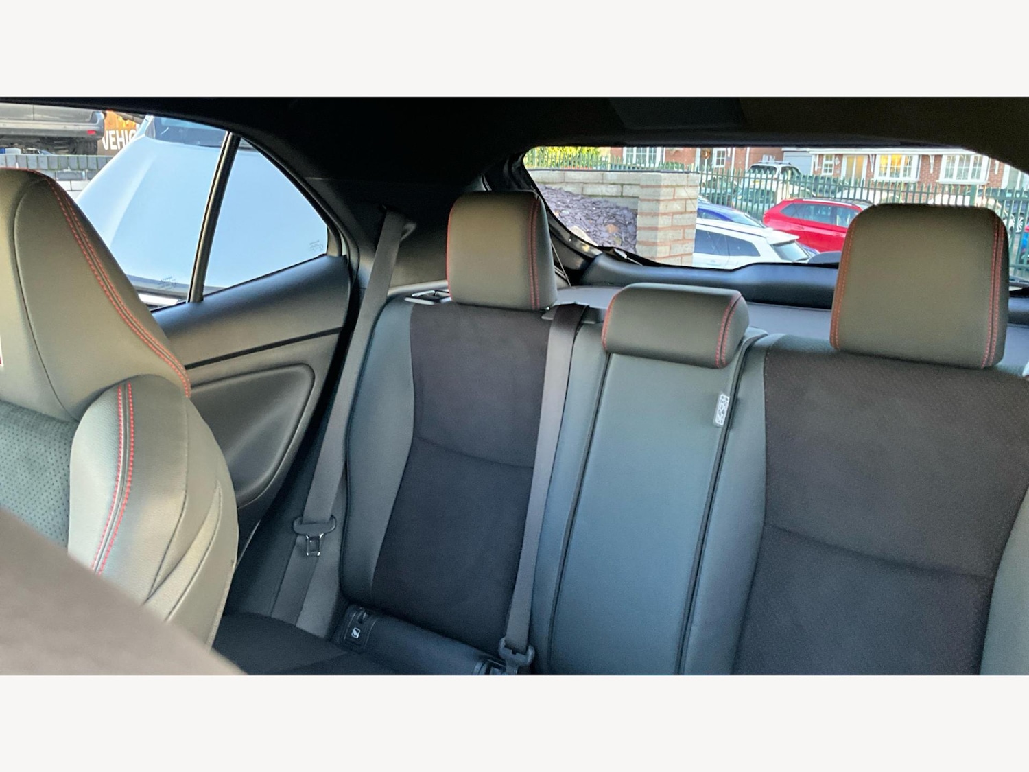 Used Toyota Yaris Cross 2024 for sale - 76634005: Photo 25