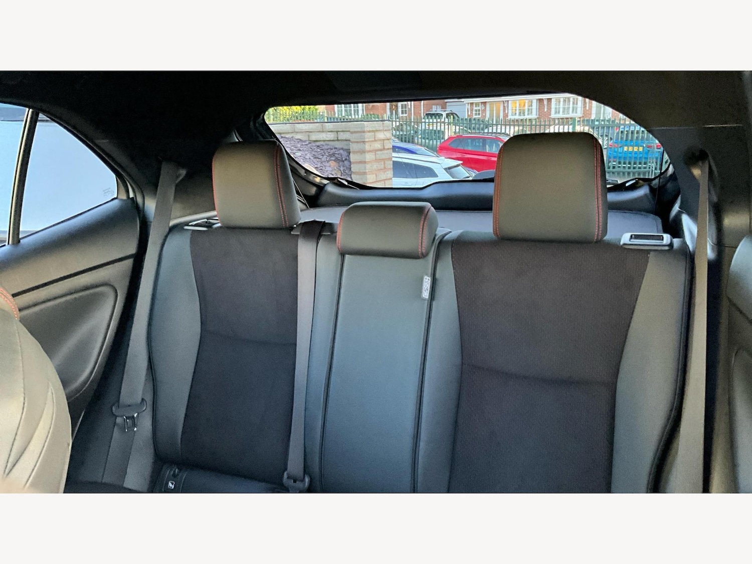 Used Toyota Yaris Cross 2024 for sale - 76634005: Photo 26