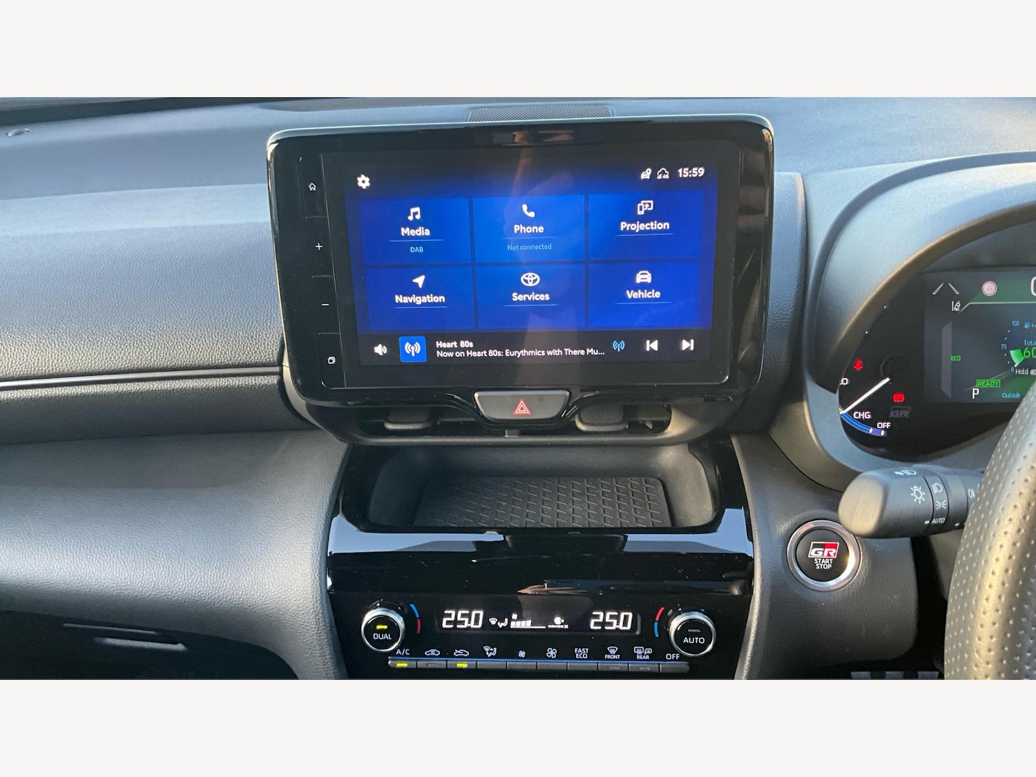 Used Toyota Yaris Cross 2024 for sale - 76634005: Photo 31