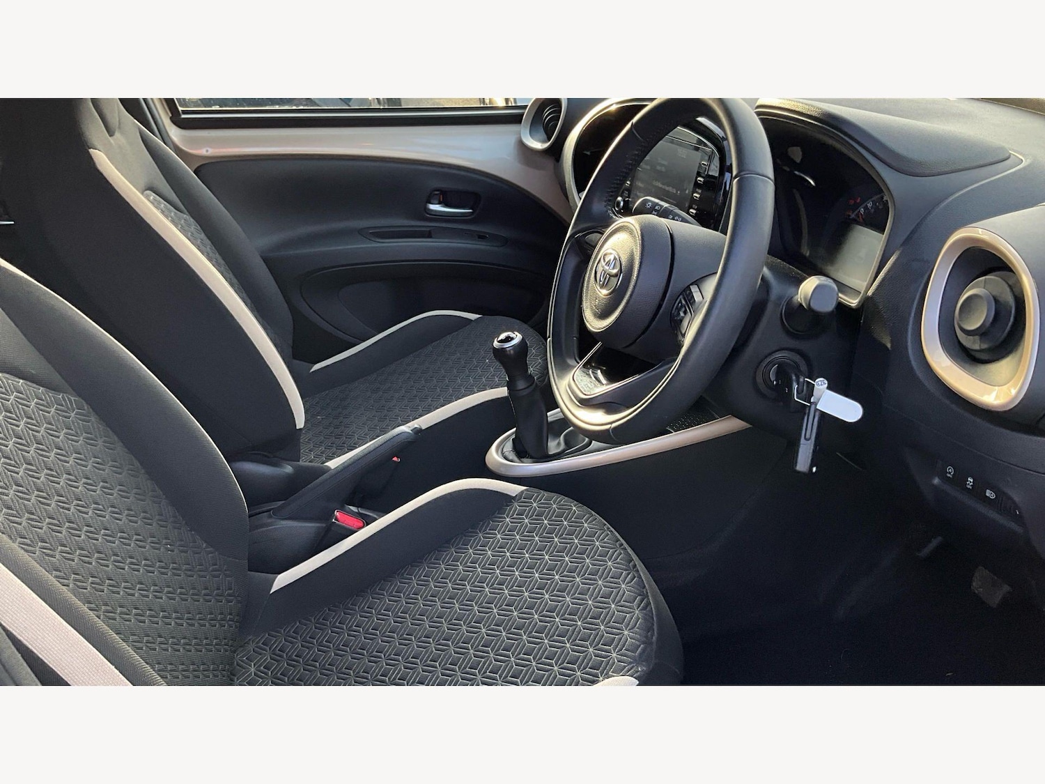 Used Toyota Aygo X for sale - 77824324: Photo 13