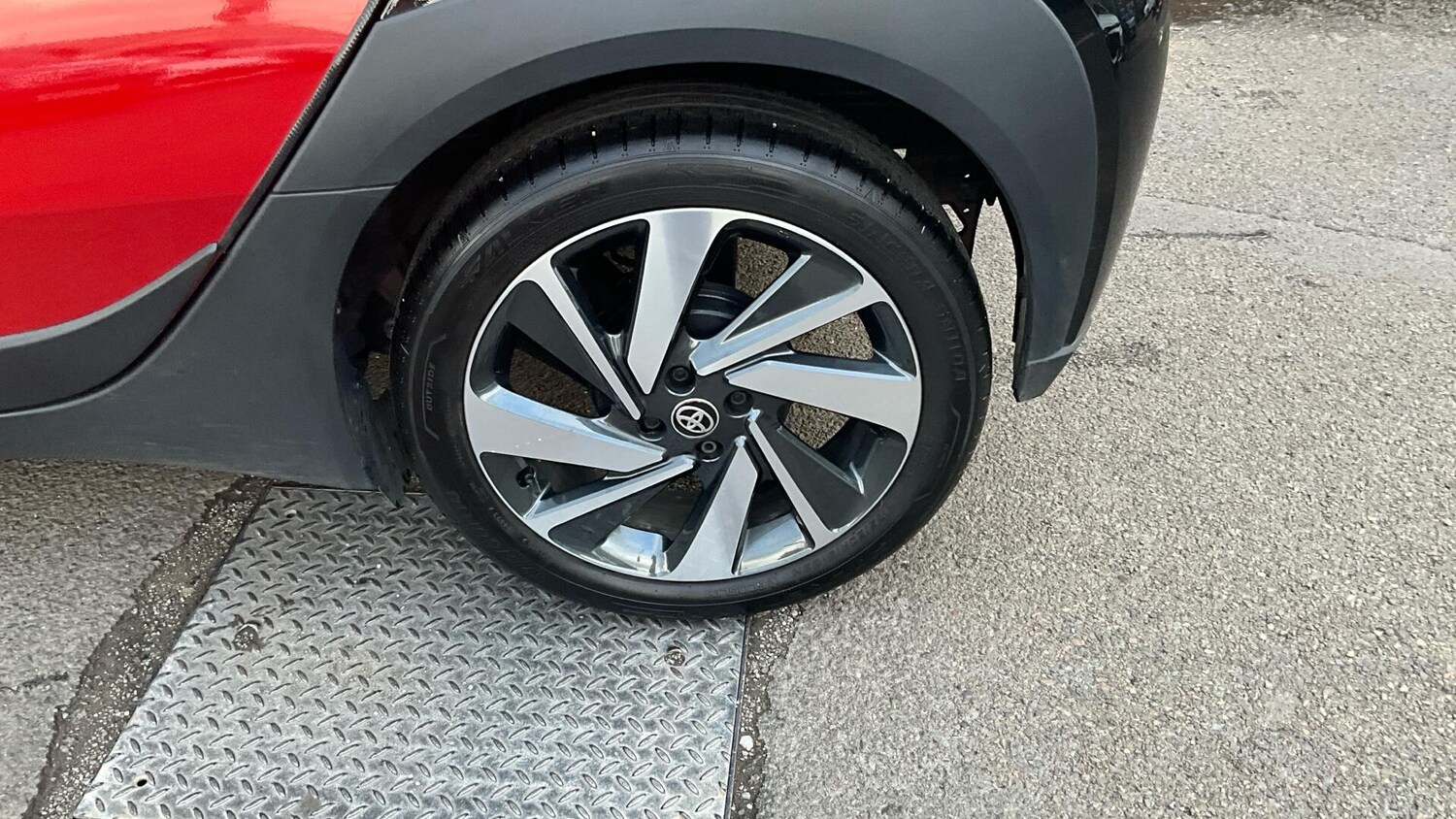 Used Toyota Aygo X 2024 for sale - 75928033: Photo 37