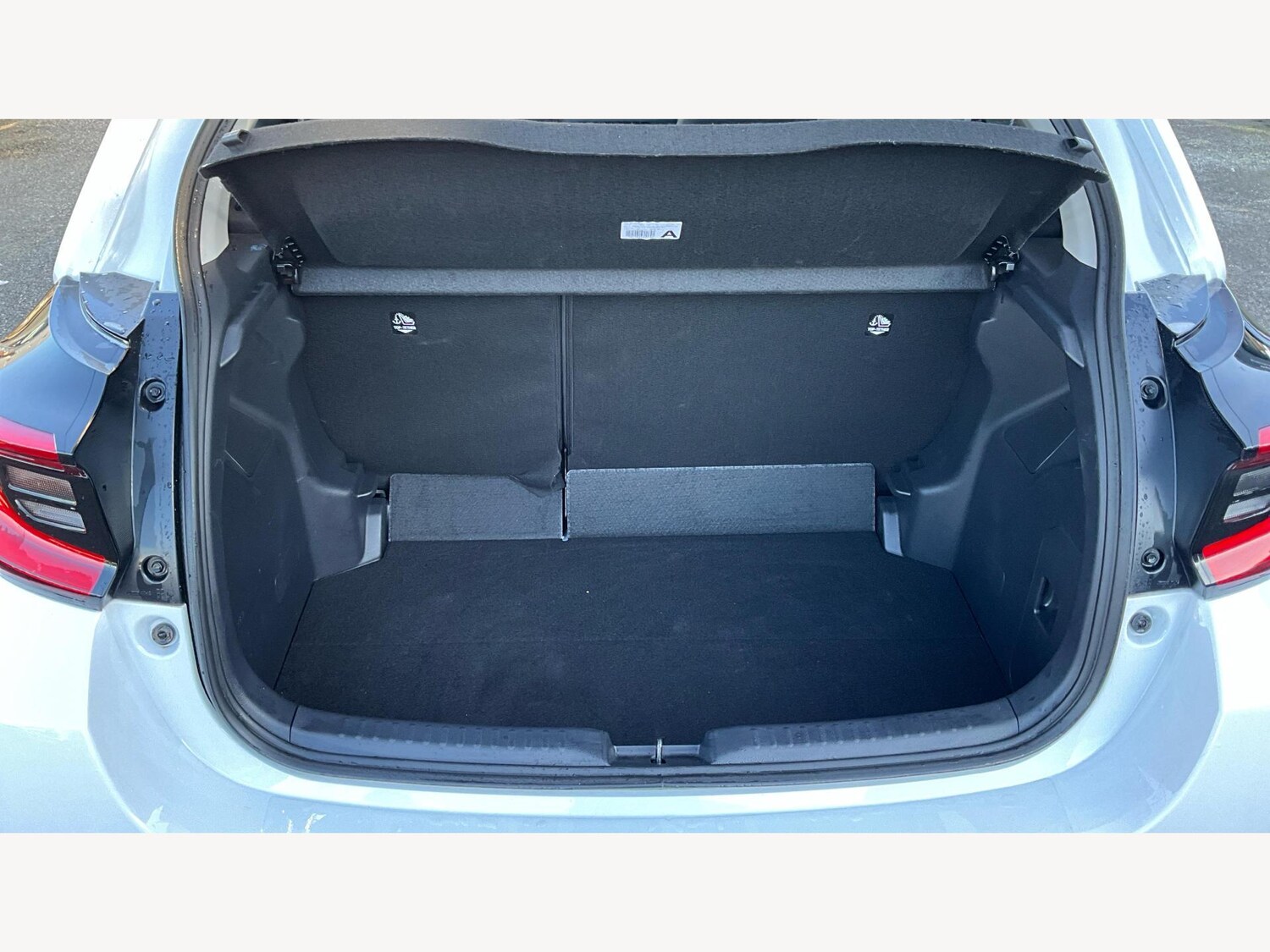 Used Toyota Yaris for sale - 77496353: Photo 23