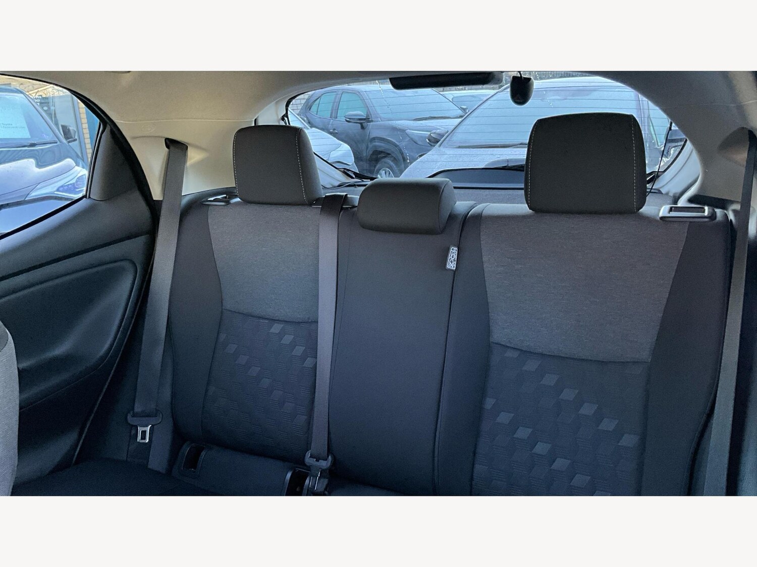 Used Toyota Yaris for sale - 77496353: Photo 26