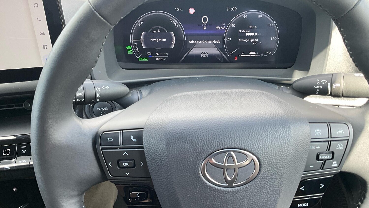 Used Toyota C-HR for sale - 77496025: Photo 65