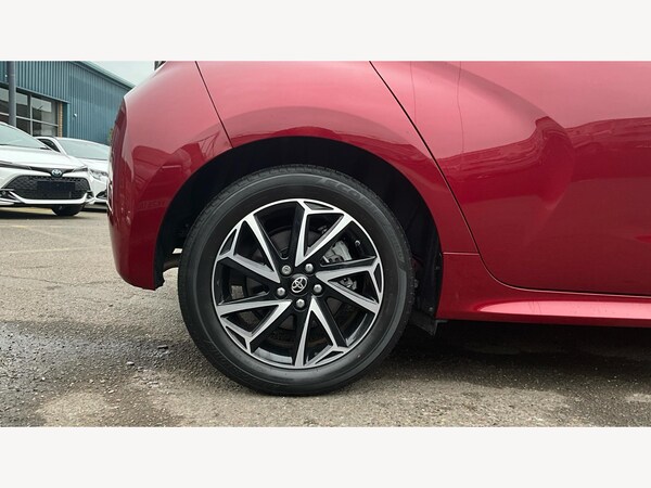 Used Toyota Yaris 2021 for sale - 76327170: Photo 20