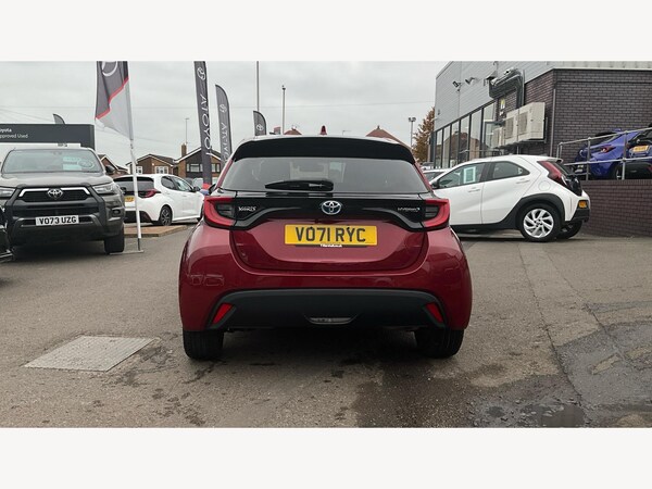 Used Toyota Yaris 2021 for sale - 76327170: Photo 21