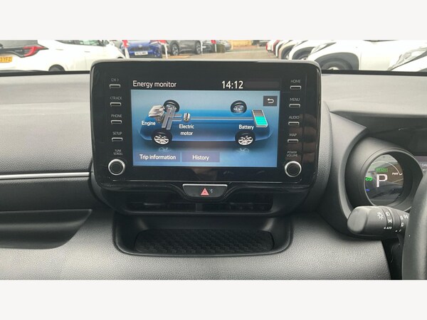 Used Toyota Yaris 2021 for sale - 76327170: Photo 30