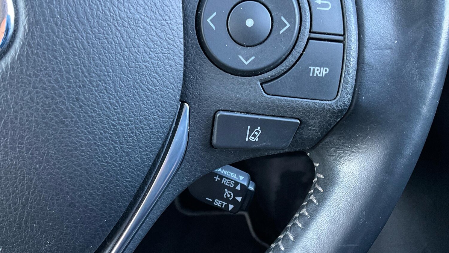 Used Toyota Auris 2018 for sale - 78034201: Photo 40