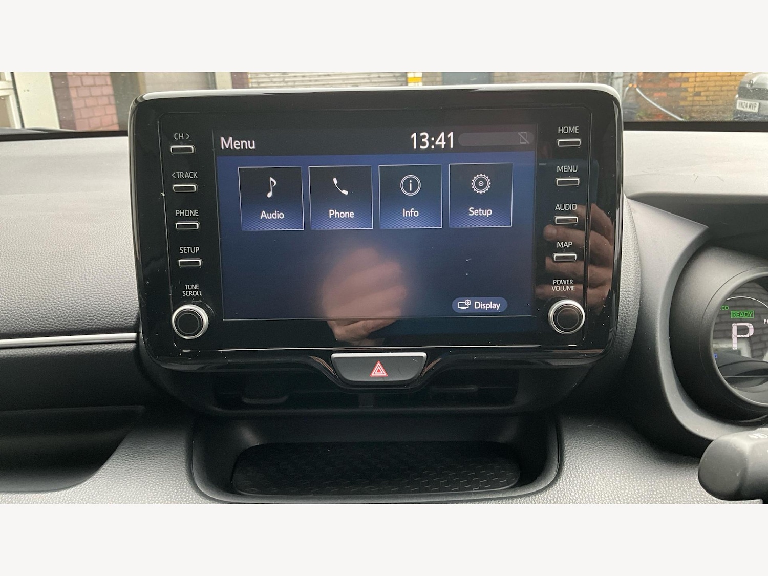 Used Toyota Yaris 2023 for sale - 77646739: Photo 31