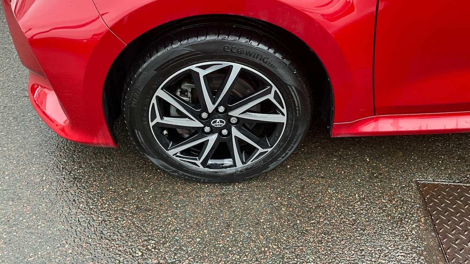 Used Toyota Yaris 2023 for sale - 77646739: Photo 36