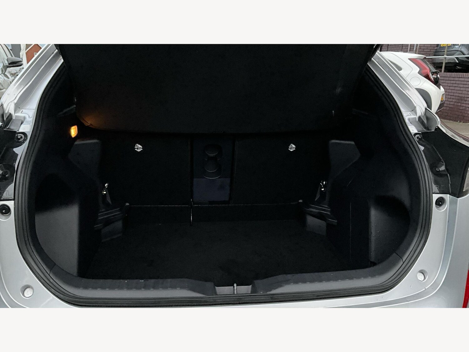 Used Toyota Yaris Cross 2021 for sale - 76992592: Photo 16