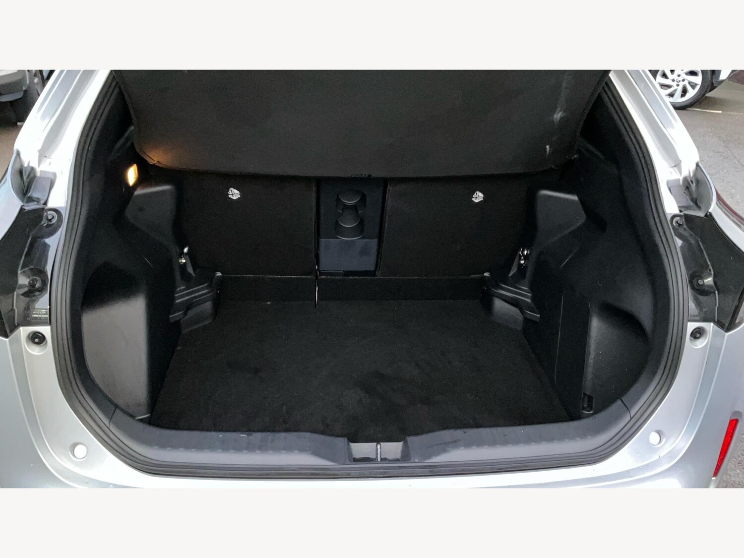 Used Toyota Yaris Cross 2021 for sale - 76992592: Photo 23