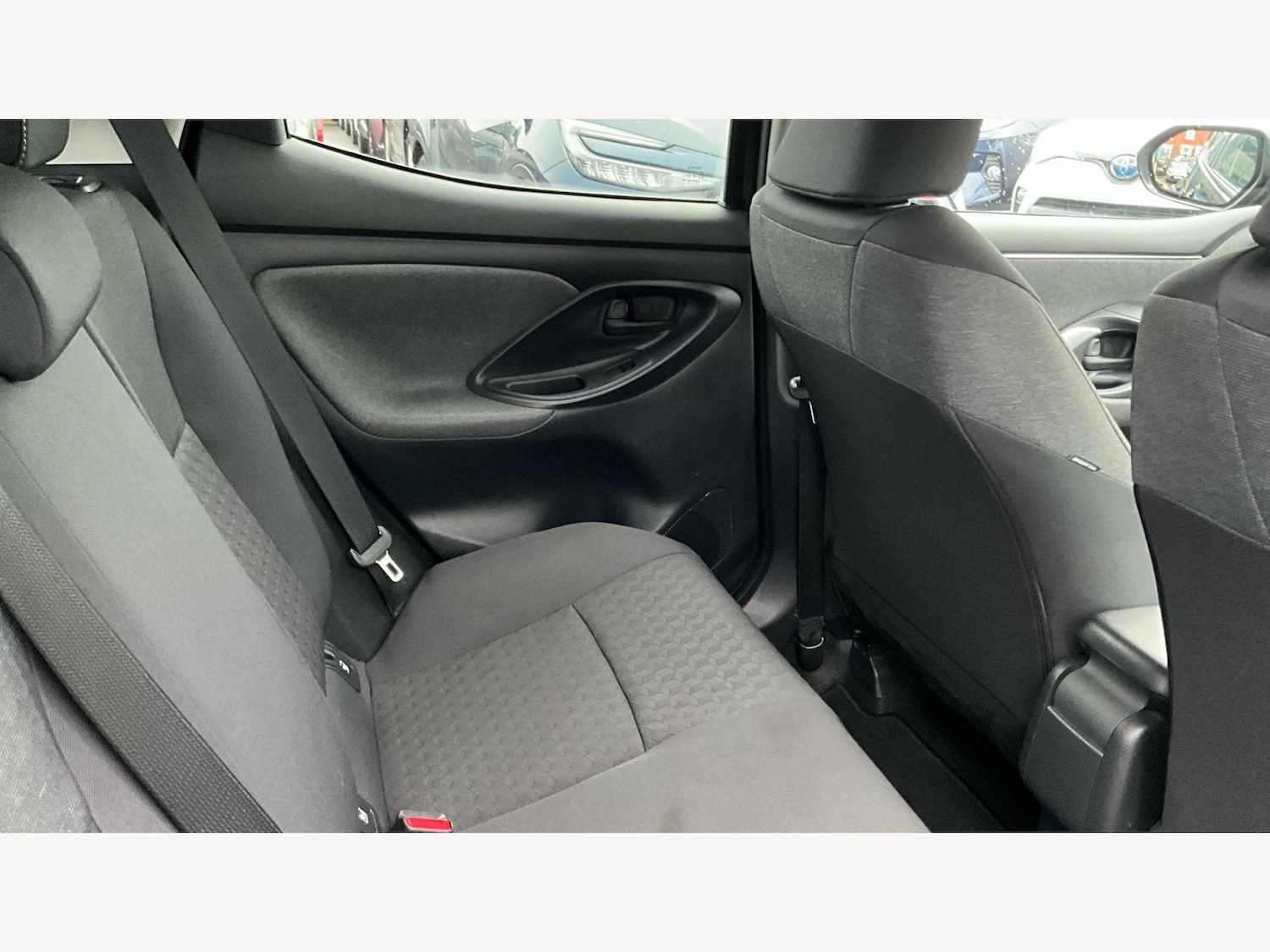 Used Toyota Yaris 2021 for sale - 77704712: Photo 14