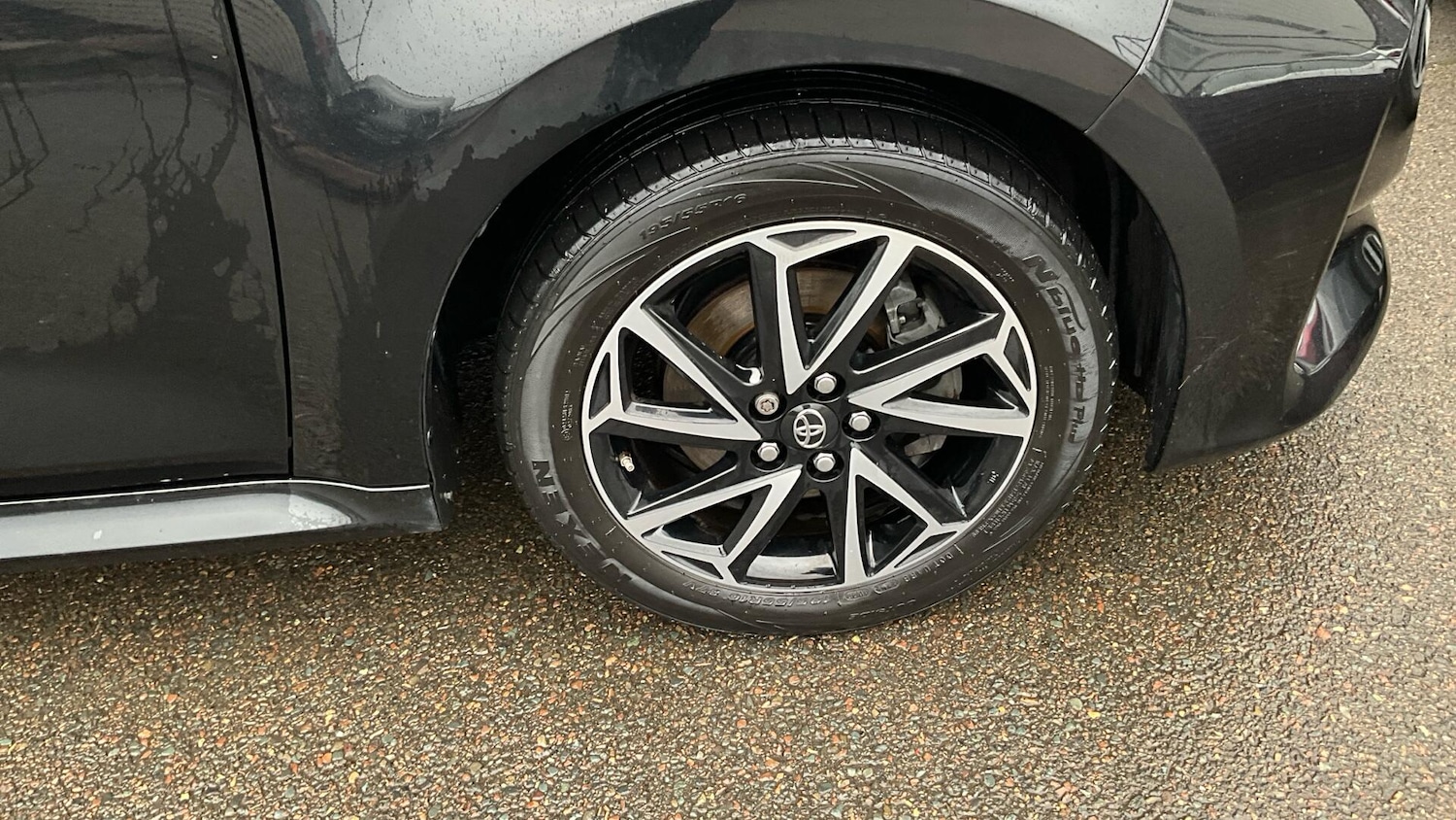 Used Toyota Yaris 2021 for sale - 77704712: Photo 37