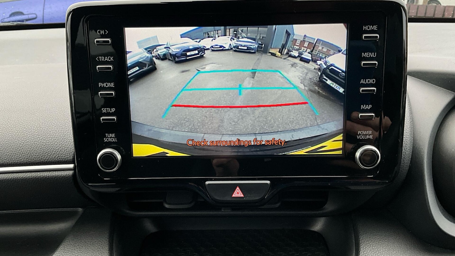 Used Toyota Yaris 2021 for sale - 77704712: Photo 42