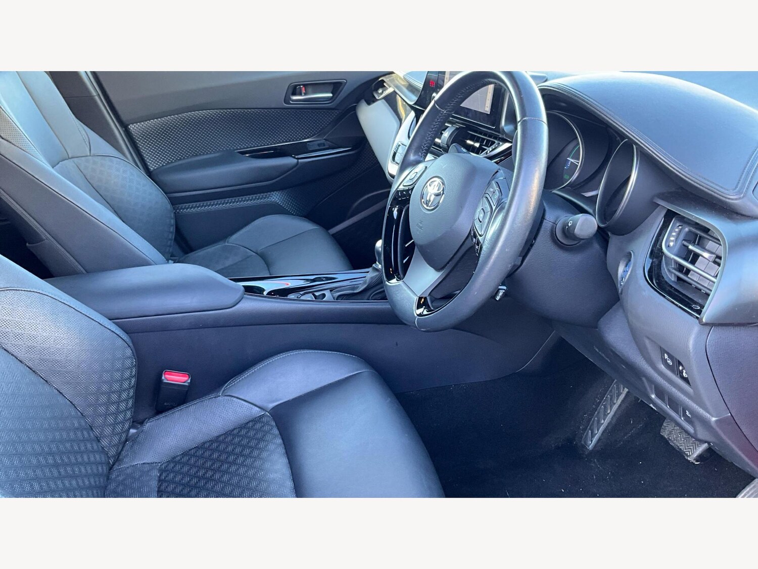 Used Toyota C-HR 2022 for sale - 76633715: Photo 13