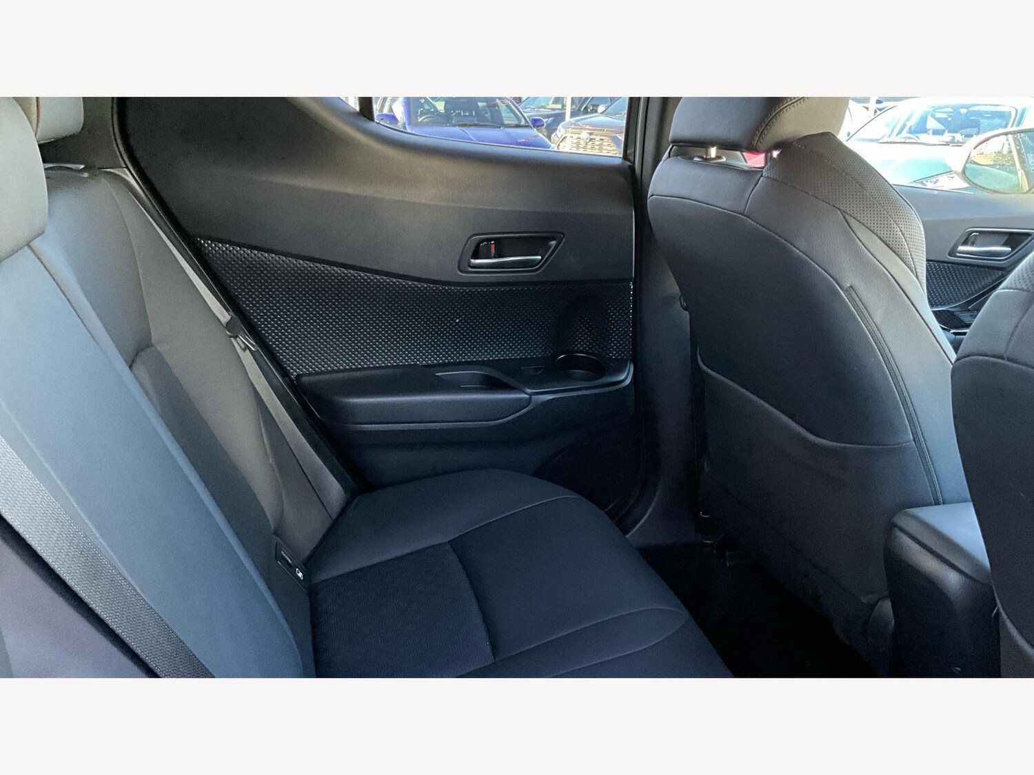 Used Toyota C-HR 2022 for sale - 76633715: Photo 14