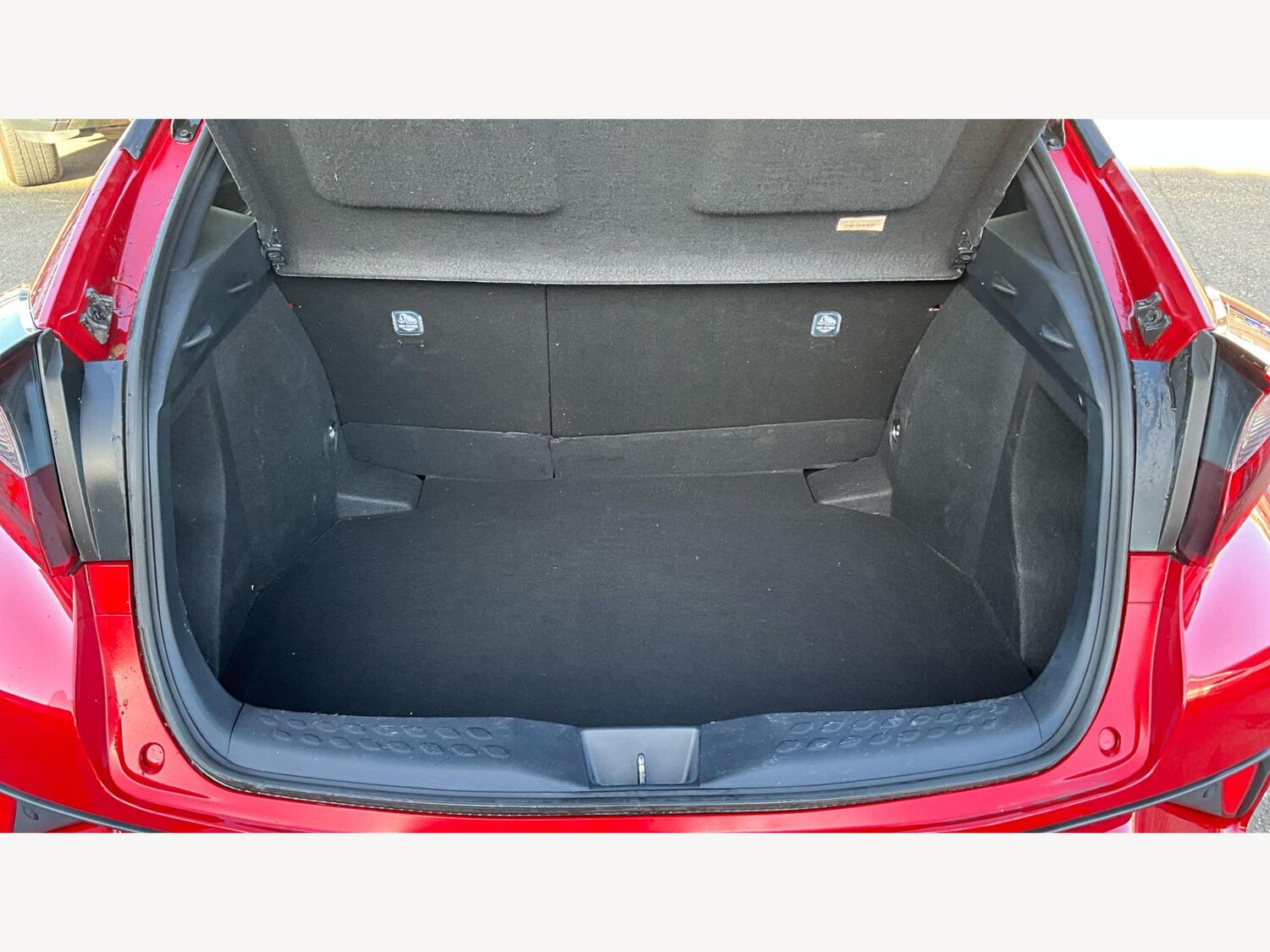 Used Toyota C-HR 2022 for sale - 76633715: Photo 23