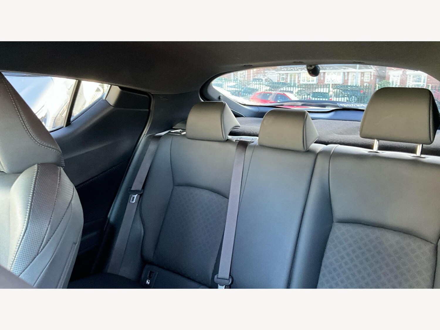 Used Toyota C-HR 2022 for sale - 76633715: Photo 25