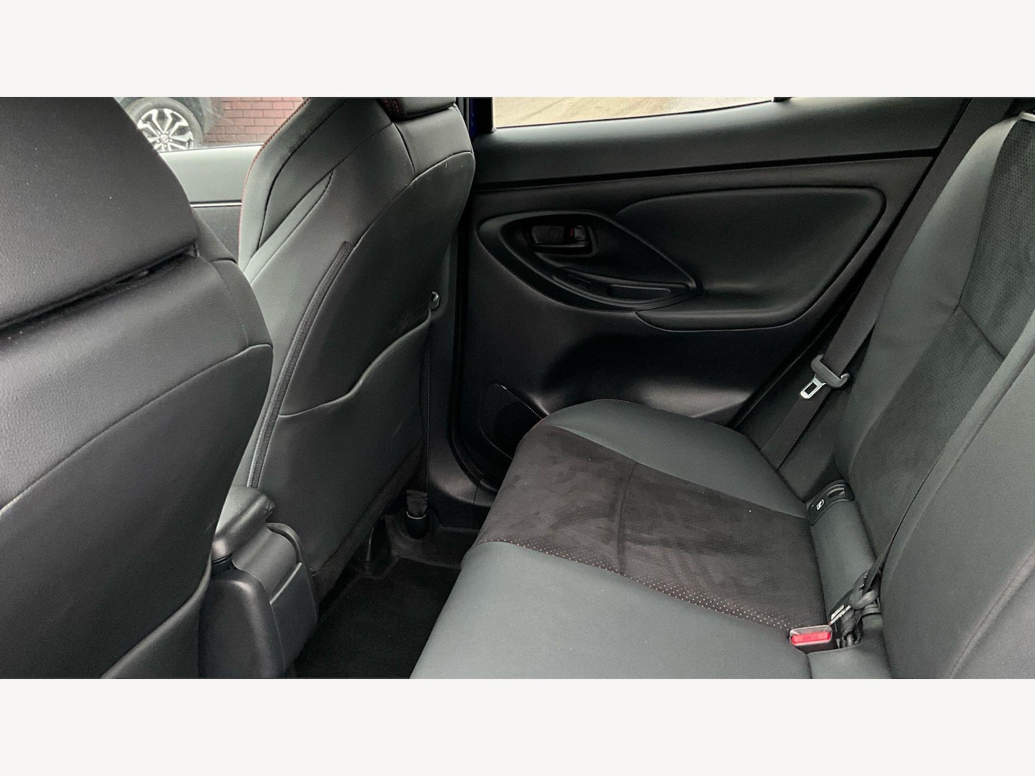 Used Toyota Yaris Cross 2023 for sale - 78035176: Photo 15