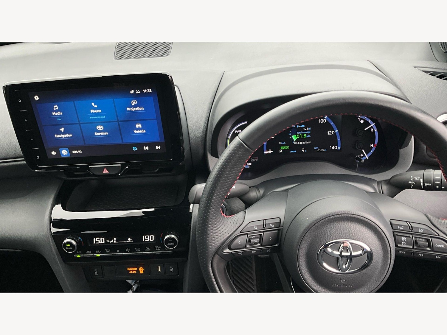 Used Toyota Yaris Cross 2023 for sale - 78035176: Photo 8