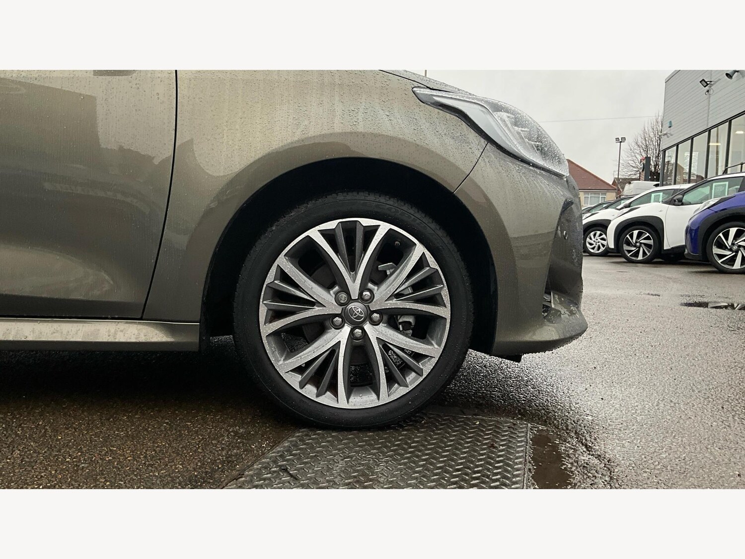 Used Toyota Yaris for sale - 77049874: Photo 20