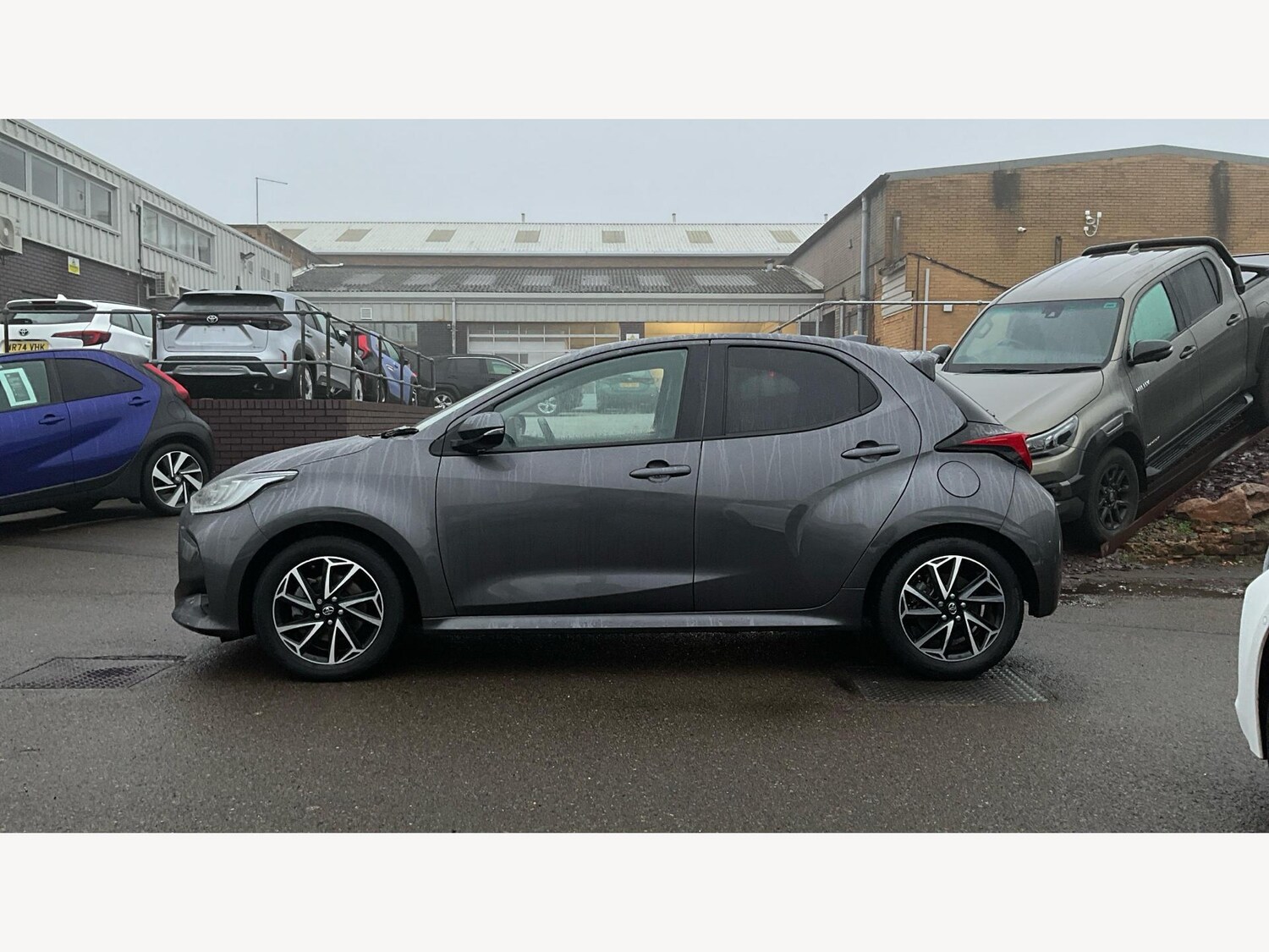 Used Toyota Yaris 2022 for sale - 77469066: Photo 19