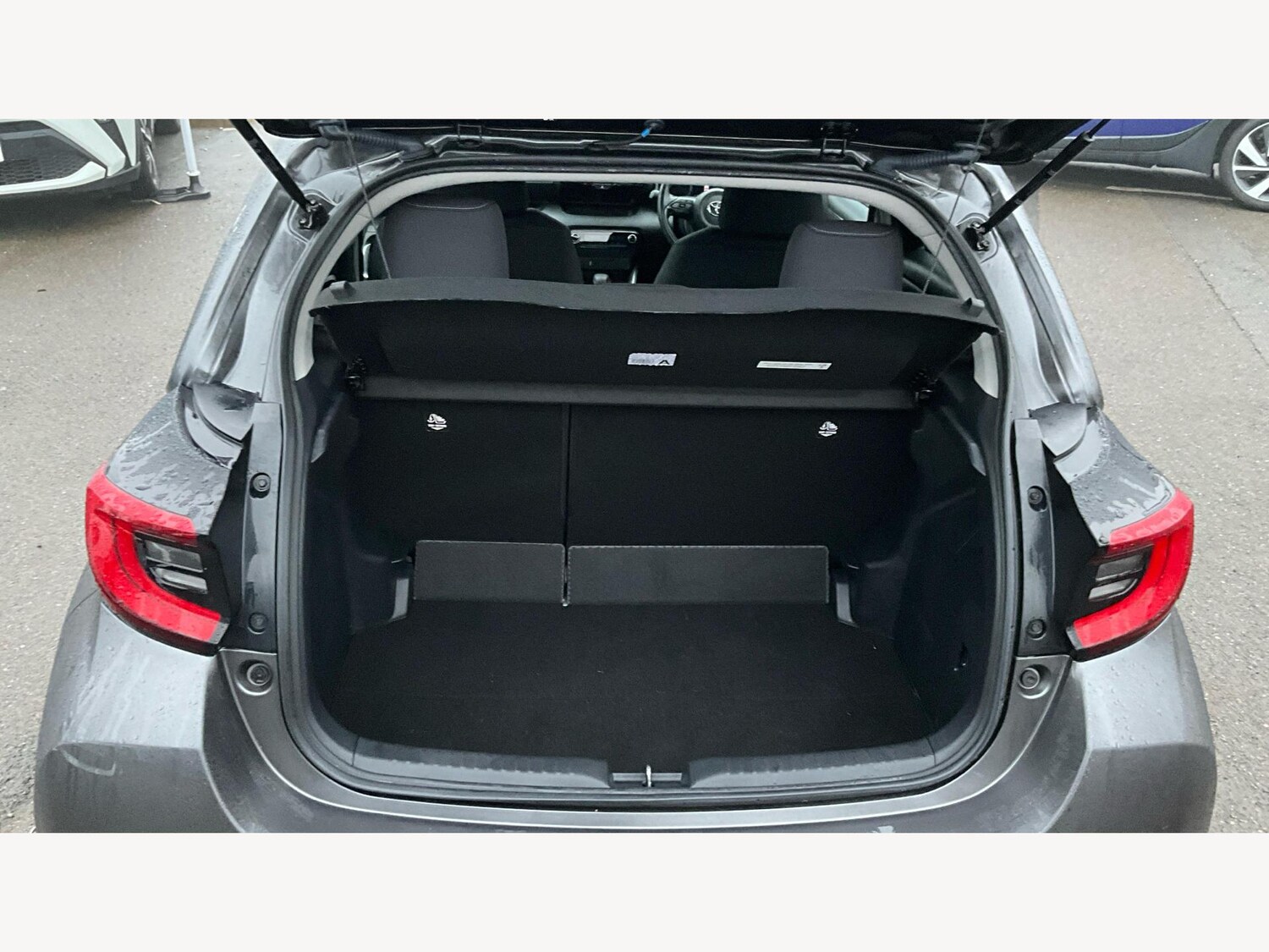 Used Toyota Yaris 2022 for sale - 77469066: Photo 23