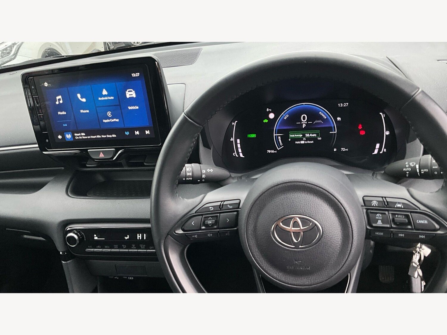 Used Toyota Yaris for sale - 77753292: Photo 10