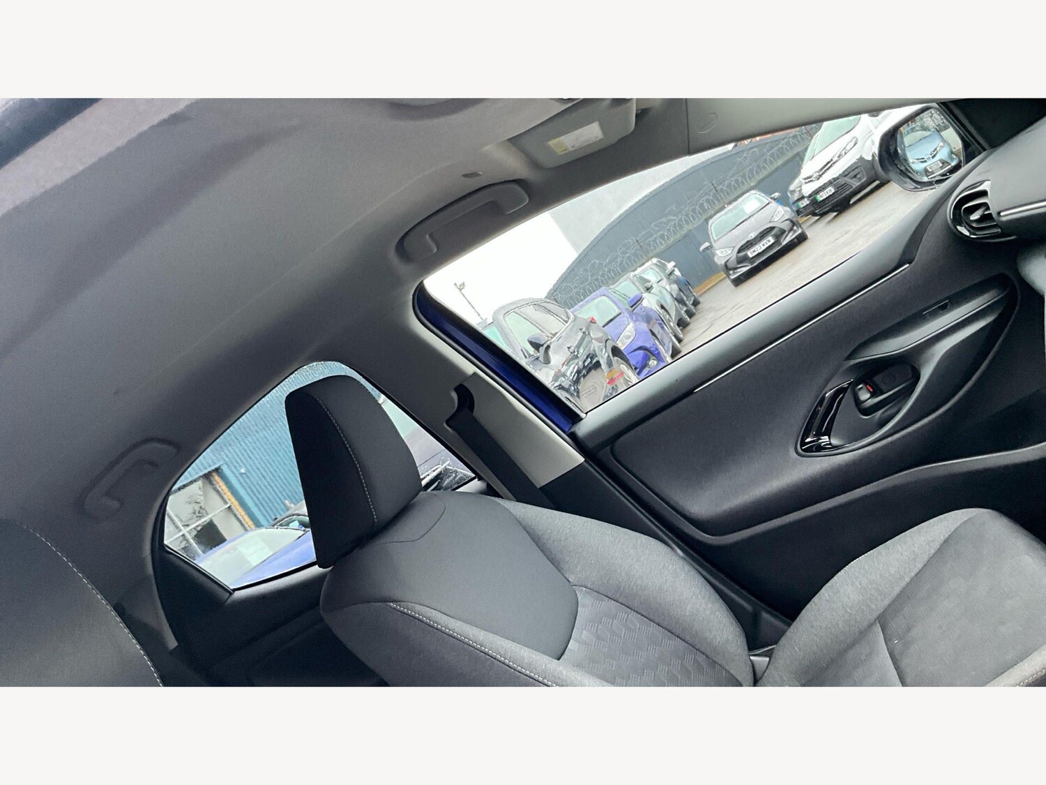 Used Toyota Yaris for sale - 77753292: Photo 24