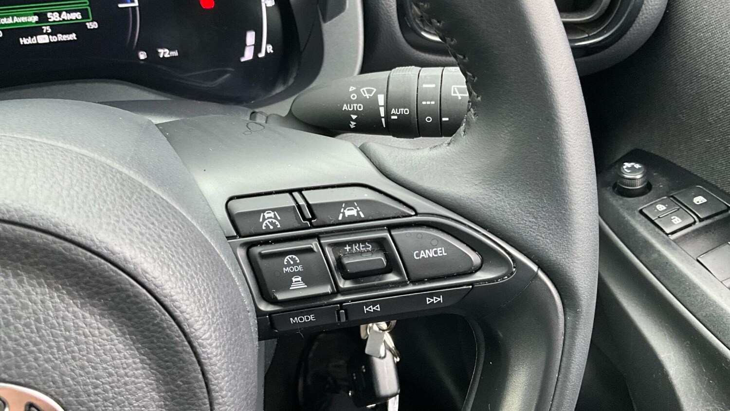 Used Toyota Yaris for sale - 77753292: Photo 41