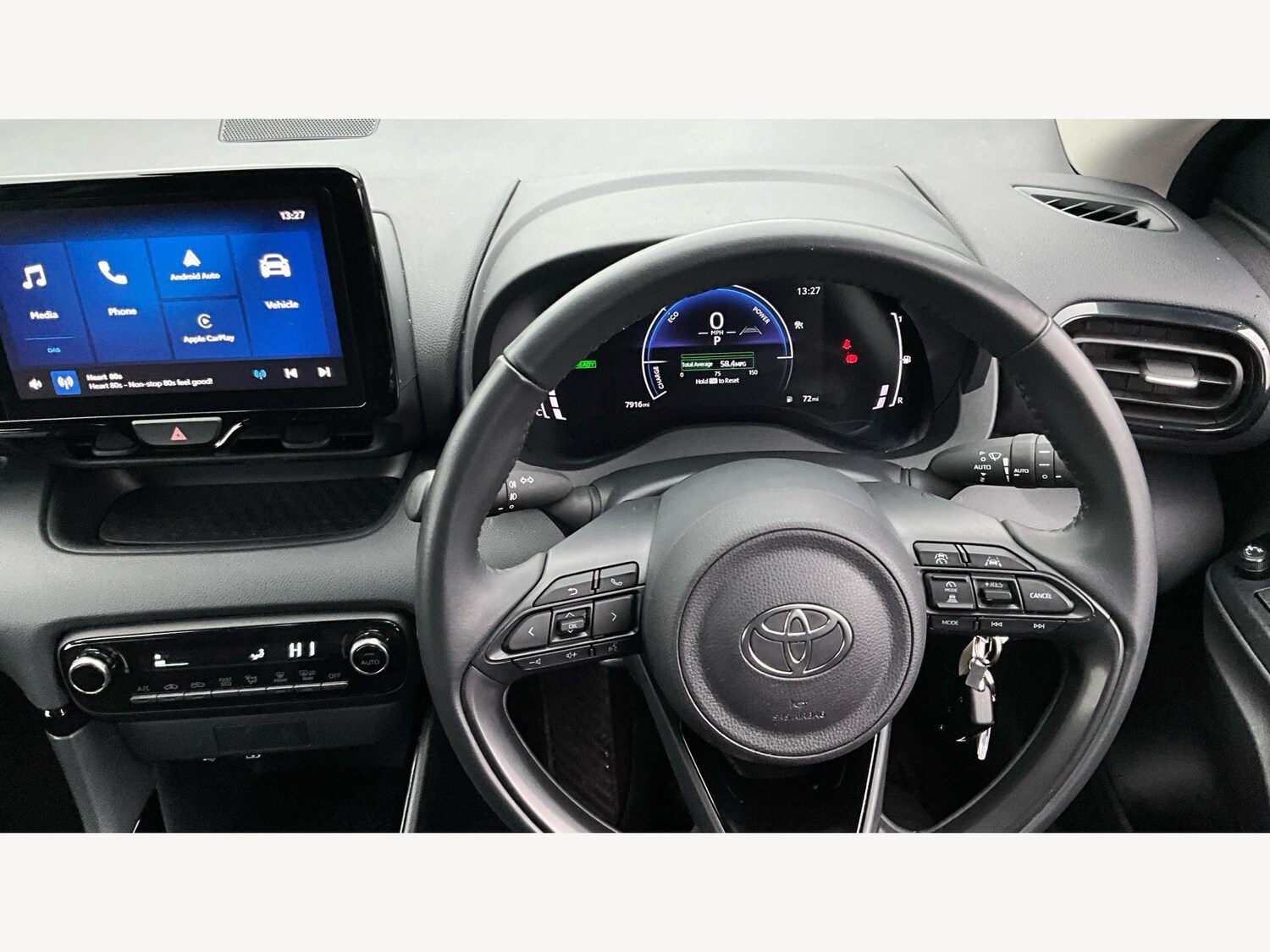 Used Toyota Yaris for sale - 77753292: Photo 8