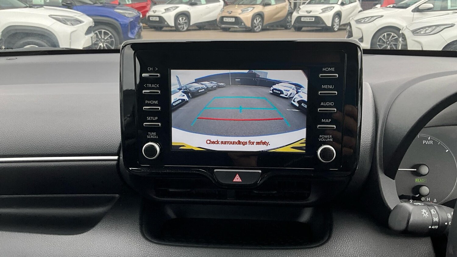 Used Toyota Yaris 2024 for sale - 77586136: Photo 33