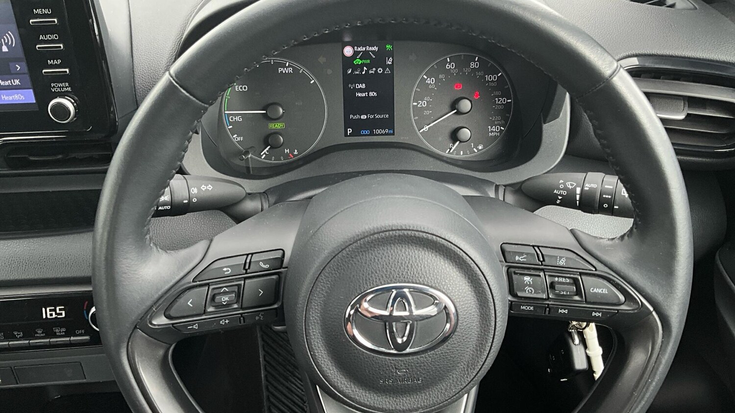 Used Toyota Yaris 2024 for sale - 77586136: Photo 41