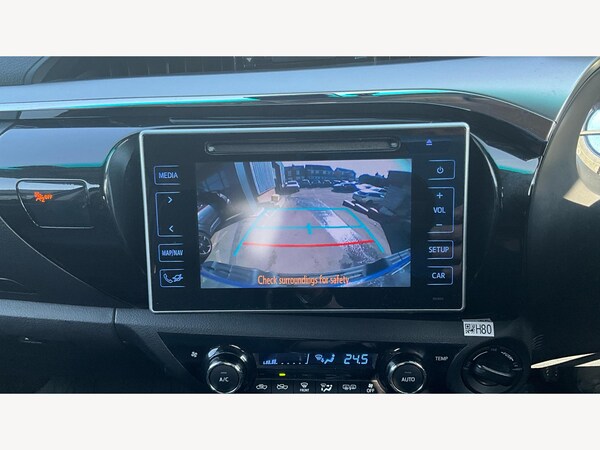 Used Toyota Hilux 2018 for sale - 74874482: Photo 31