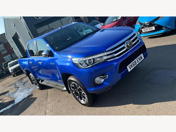 Used Toyota Hilux 2018 for sale - 74874482: Photo 41