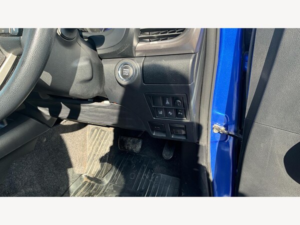 Used Toyota Hilux 2018 for sale - 74874482: Photo 42