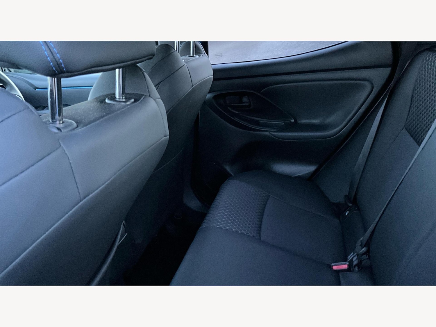 Used Toyota Yaris 2024 for sale - 77646143: Photo 15