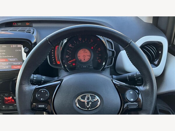 Used Toyota AYGO 2017 for sale - 76270151: Photo 11