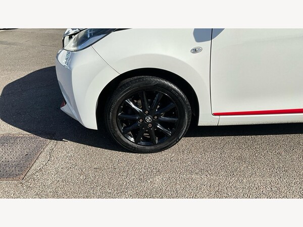 Used Toyota AYGO 2017 for sale - 76270151: Photo 22