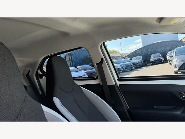 Used Toyota AYGO 2017 for sale - 76270151: Photo 24