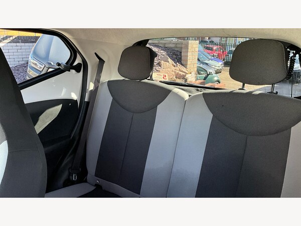 Used Toyota AYGO 2017 for sale - 76270151: Photo 25