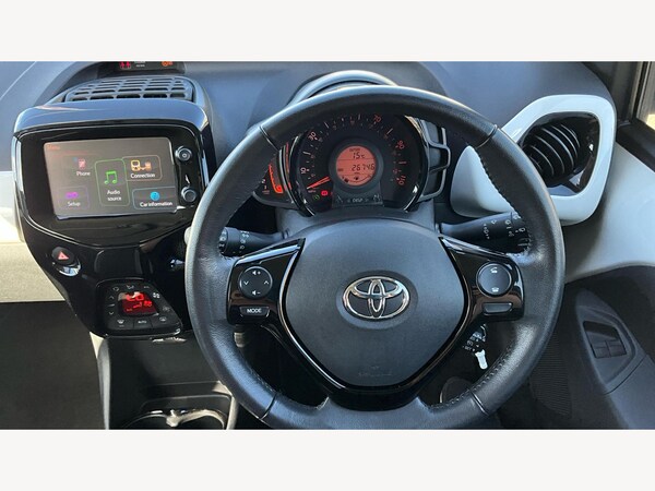 Used Toyota AYGO 2017 for sale - 76270151: Photo 8