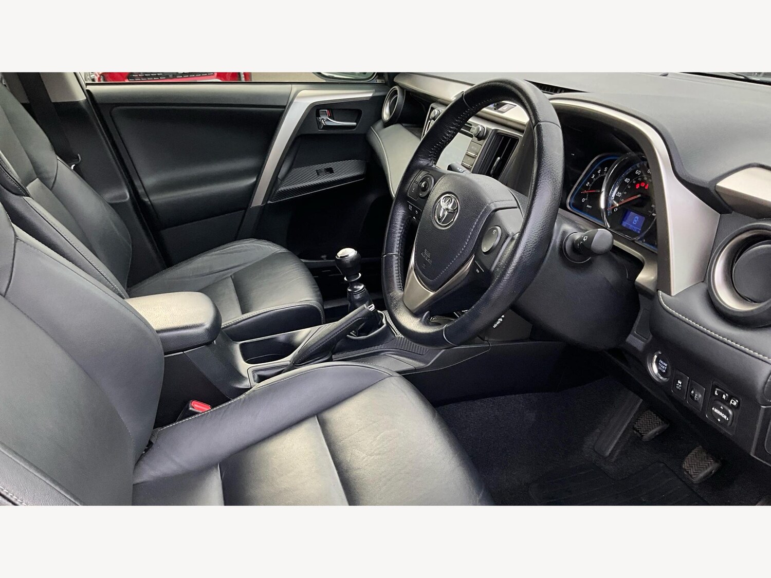 Used Toyota RAV4 2015 for sale - 76446774: Photo 13