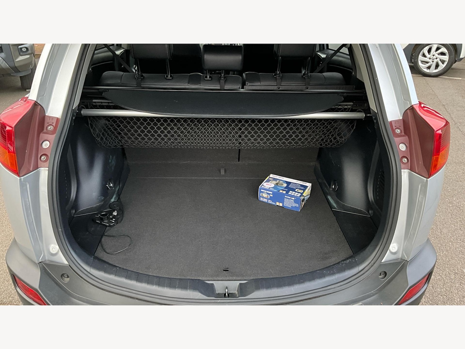 Used Toyota RAV4 2015 for sale - 76446774: Photo 23