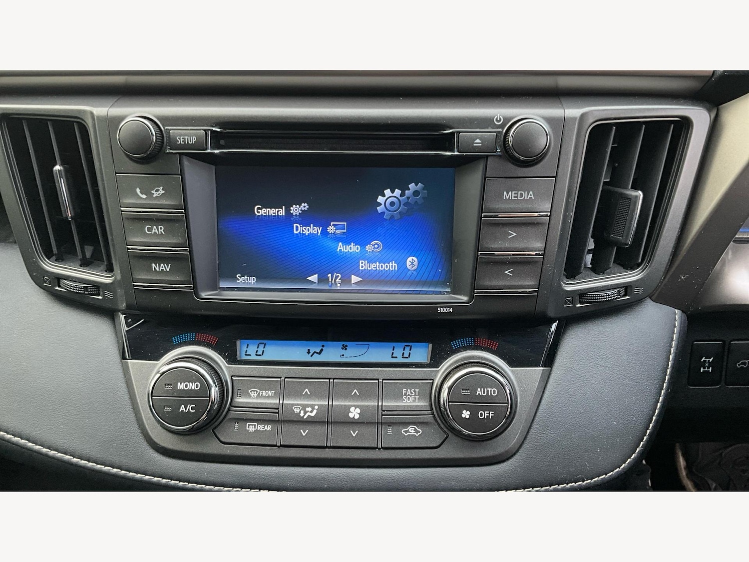 Used Toyota RAV4 2015 for sale - 76446774: Photo 31