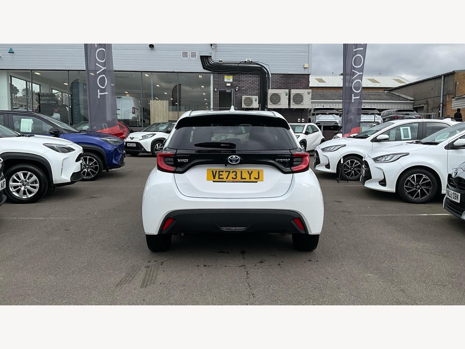 Used Toyota Yaris 2024 for sale - 76409242: Photo 21