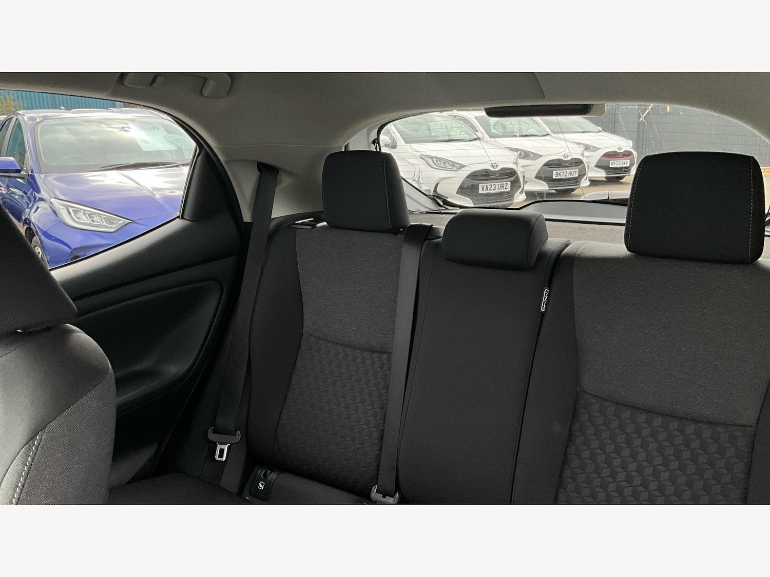 Used Toyota Yaris 2024 for sale - 76409242: Photo 25