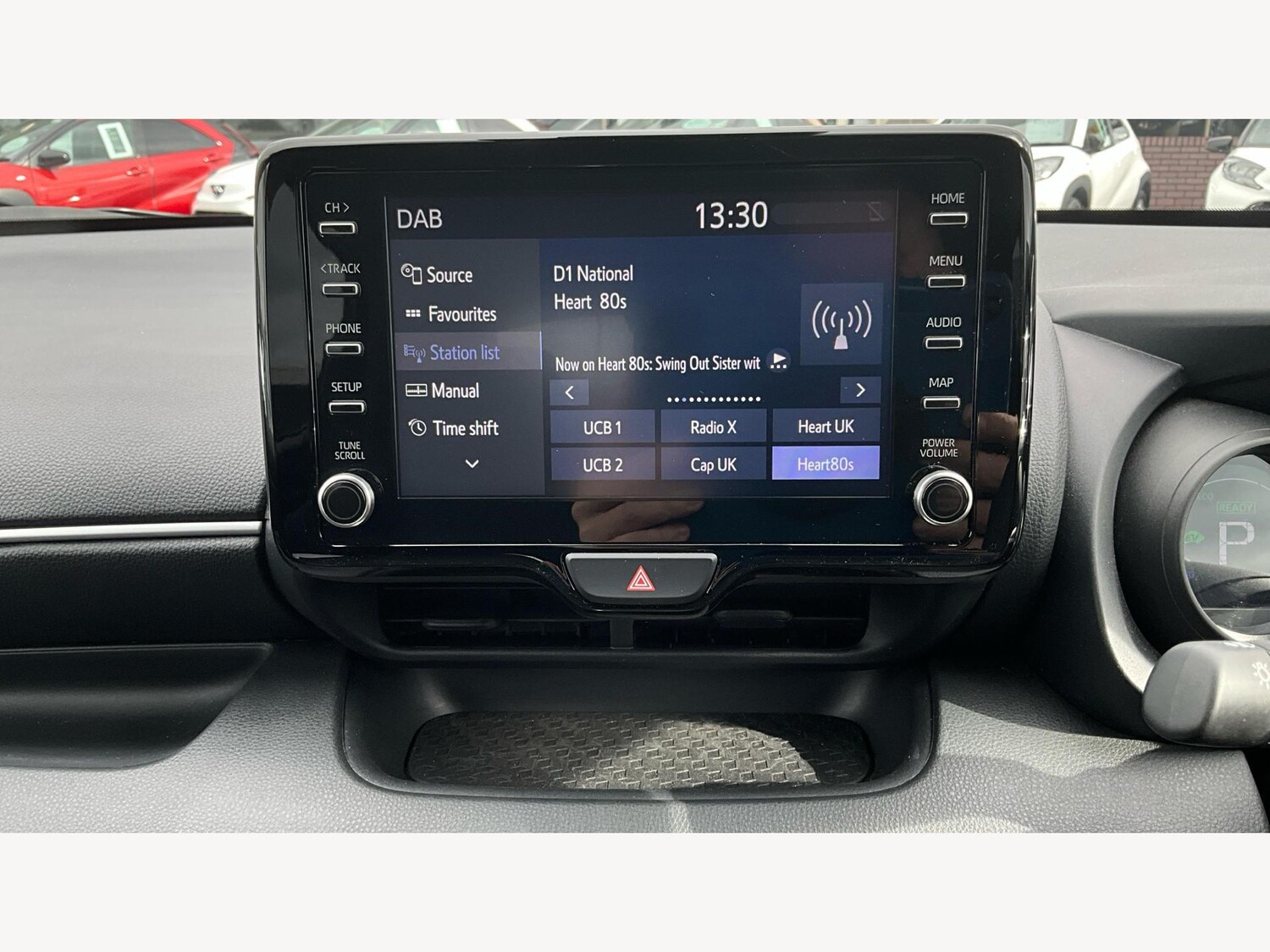 Used Toyota Yaris 2024 for sale - 76409242: Photo 32